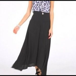 Women’s cabi skirt